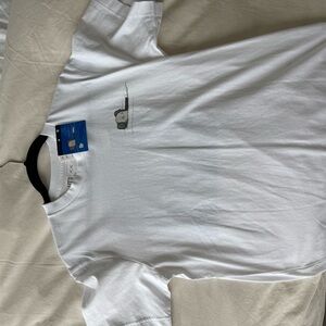Uniqlo KAWS White Graphic T-Shirt XS